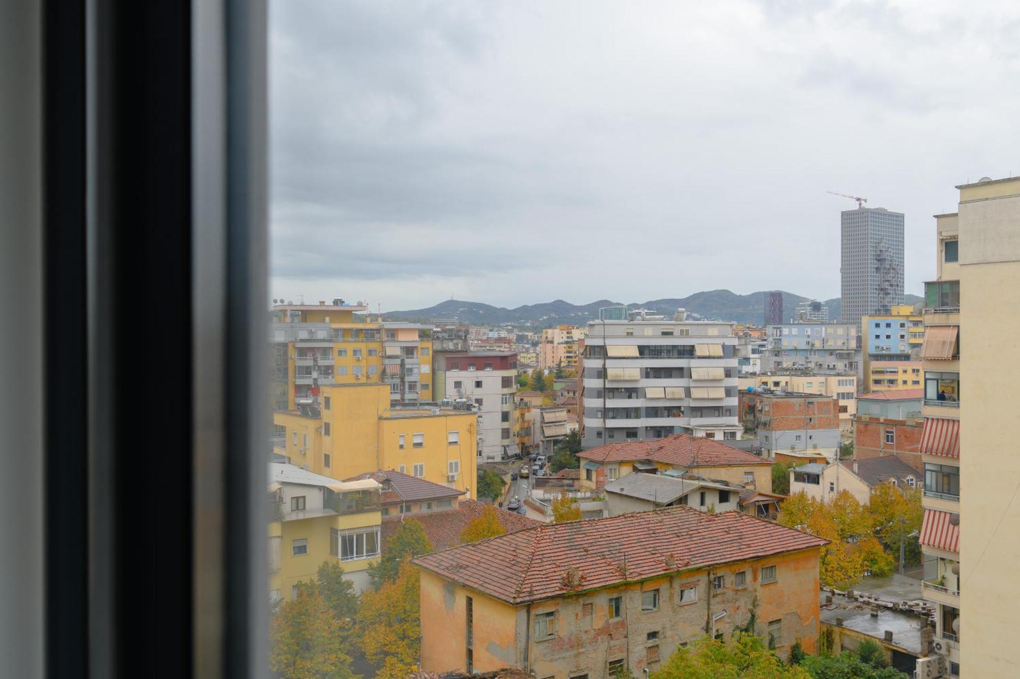 Tirana Cityscape Екстериор снимка
